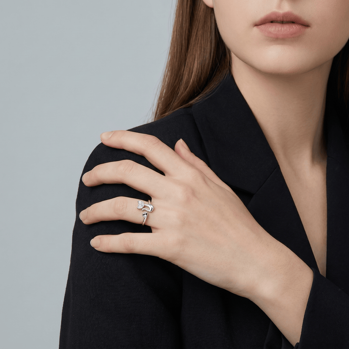 Tail of Love Ring