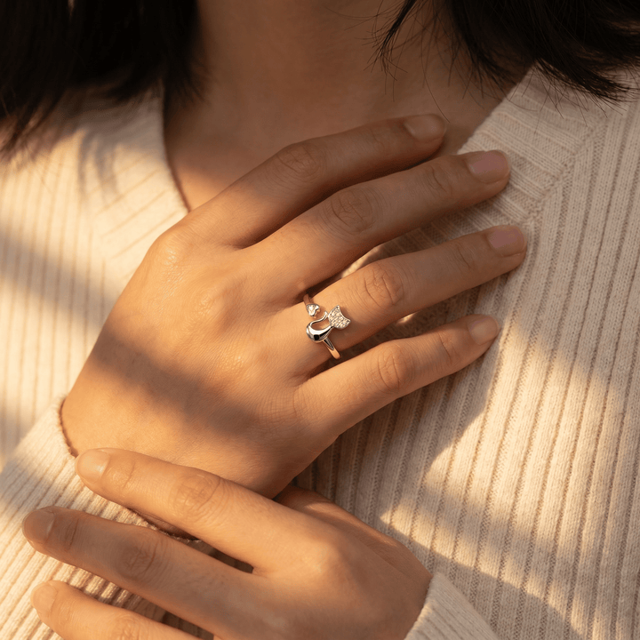 Tail of Love Ring