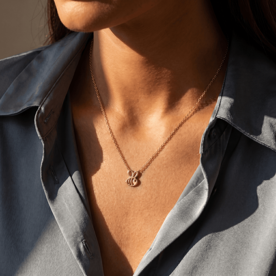 Buzzing Beauty Necklace